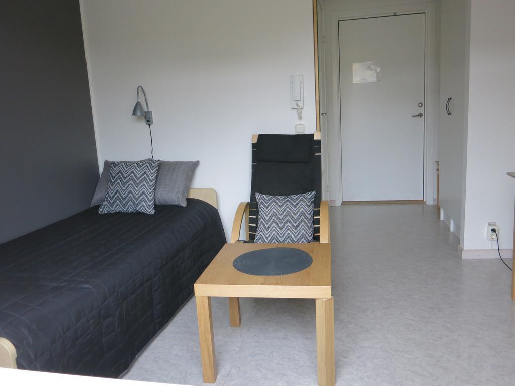 Vaernamo Folkhoegskolas Vandrarhem Room photo